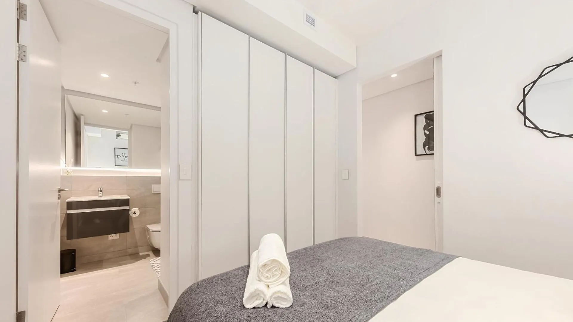 Urban Luxury At The Rubik Aparthotel Cape Town