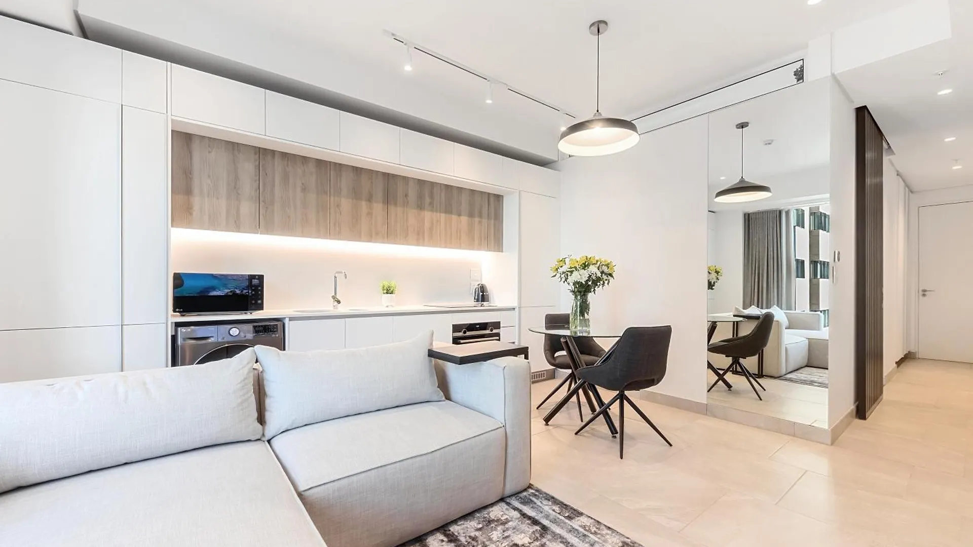 Urban Luxury At The Rubik Aparthotel Cape Town
